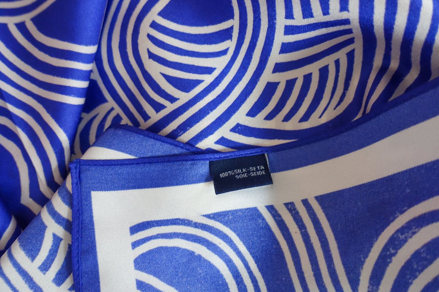 Ramen, 90 cm Square Silk Scarf