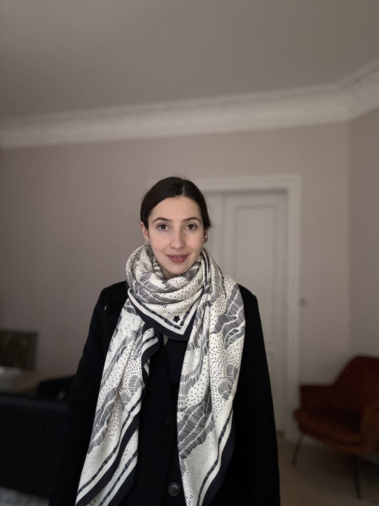 Snow fields silk wool shawl 135 cm