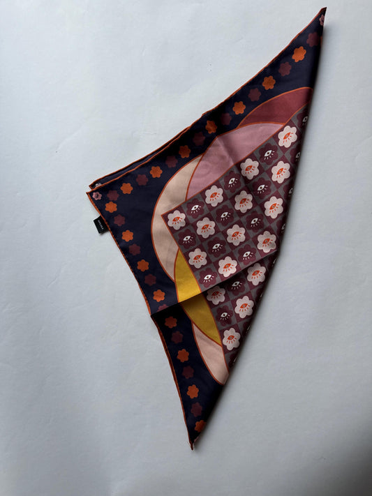 Curious eyes, 43 cm Square Silk Scarf