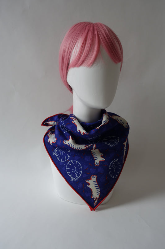 Snow Tiger, 65cm Silk-Wool Scarf